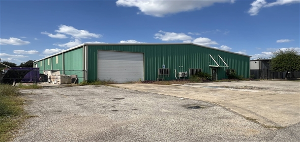 713 Nebraska St South Houston Texas, 77587 | Splendid Industrial Building