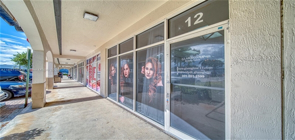 HIALEAH Hialeah Florida, 33012 | Beauty Salon