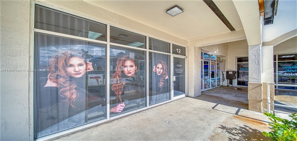 HIALEAH Hialeah Florida, 33012 | Beauty Salon