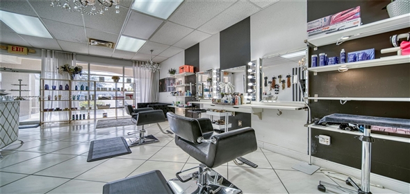 HIALEAH Hialeah Florida, 33012 | Beauty Salon