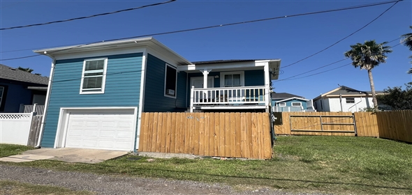 1623 Ave N 1/2, Galveston Texas, 77550 | Income Prop Near Beach