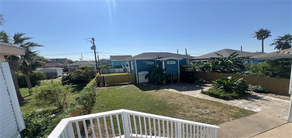 1623 Ave N 1/2, Galveston Texas, 77550 | Income Prop Near Beach