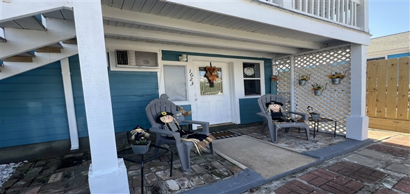 1623 Ave N 1/2, Galveston Texas, 77550 | Income Prop Near Beach