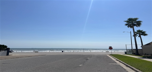 1623 Ave N 1/2, Galveston Texas, 77550 | Income Prop Near Beach