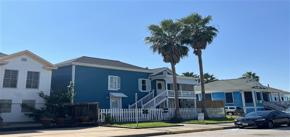 1623 Ave N 1/2, Galveston Texas, 77550 | Income Prop Near Beach