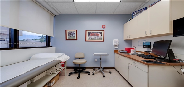 7887 N Kendall Drive # 225 Miami Florida, 33156 | Stunning Medical Office Building