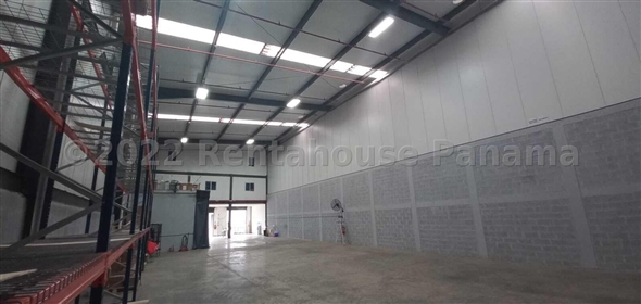 Dos Caminos Avenida Vía 24 de diciembre Mañanitas 9 Tocumen Panamá Province,  | Warehouse for sale