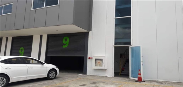 Dos Caminos Avenida Vía 24 de diciembre Mañanitas 9 Tocumen Panamá Province,  | Warehouse for sale