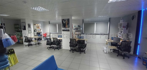 Dos Caminos Avenida Vía 24 de diciembre Mañanitas 9 Tocumen Panamá Province,  | Warehouse for sale