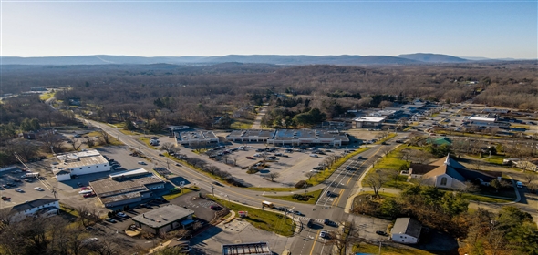 415 Route 376 Hopewell Junction New York, 12533 | CVS Anchored Strip Center