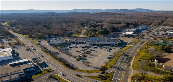 415 Route 376 Hopewell Junction New York, 12533 | CVS Anchored Strip Center