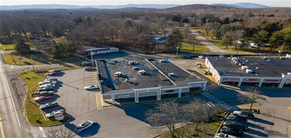 415 Route 376 Hopewell Junction New York, 12533 | CVS Anchored Strip Center