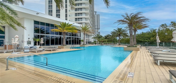 16385 Biscayne Blvd # 2001 North Miami Beach Florida, 33160 | Beautiful Condo