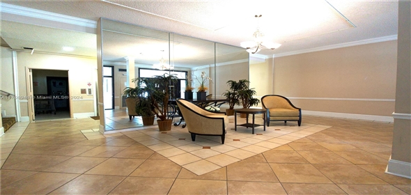 500 Executive Center Dr # 2L West Palm Bch Florida, 33401 | Townhouse/Sale