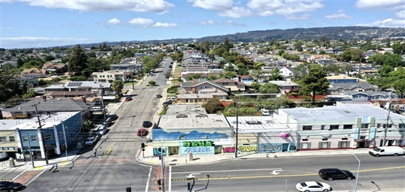 5300-5308 Foothill Boulevard. Oakland California, 94601 | Commercial/Retail/Lease/Mixed Use