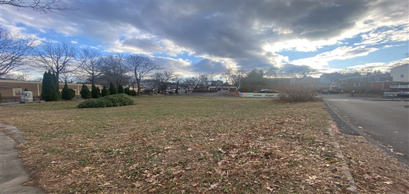 882 Whalley Avenue. New Haven Connecticut, 06515 | Lot/Land/Farm/Sale