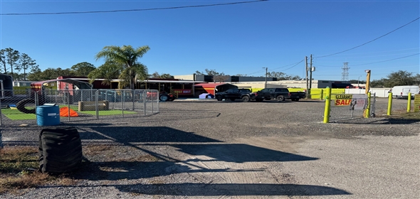 2045 gunn highway Odessa Florida, 33556 | AUTOMOTIVE SALES, CONSTRUCTION / LANDSCAPING YARD, OUTDOOR STORAGE , TOW IMPOUND LOT TAMPA