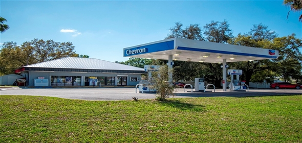 7960 Wire Rd Zephyrhills Florida, 33540 | 7.5% CAP RATE! NEW CHEVRON STATION FOR SALE! (20-YEAR PURE NNN LEASE)