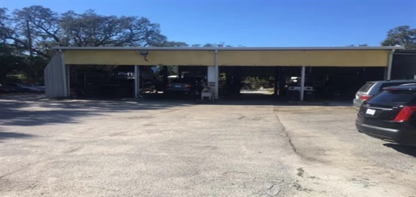 10802 N Nebraska Ave Tampa Florida, 33612 | TAMPA WAREHOUSE 3000 SF WITH OUTSIDE STORAGE FOR LEASE