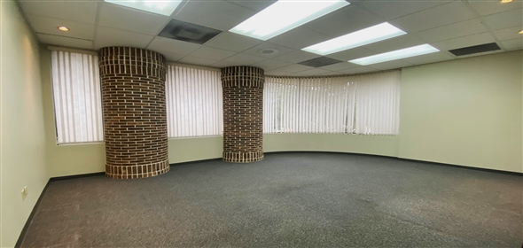 12233 N Florida Ave Tampa Florida, 33612 | Tampa Retail-Office Building/ Former Bank Building