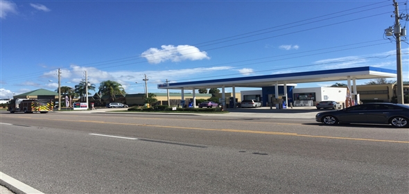 1200 3rd St SW Winter Haven Florida, 33880 | (SELLER FINANCING AVAILABLE)- WINTER HAVEN GAS STATION FOR SALE! (OWNER/USER)