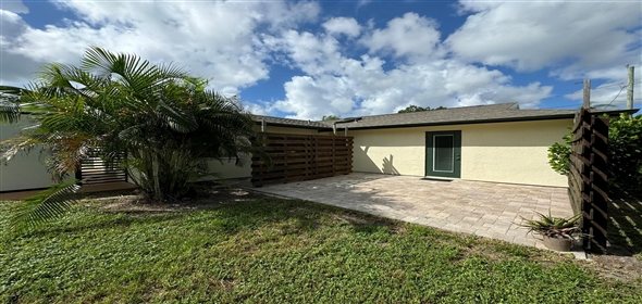 463 NW Ravenswood Ln Port St Lucie Florida, 34983 | Single family home