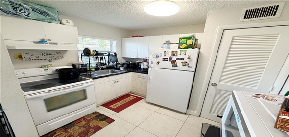 5156 NE 6th Ave # 208 Oakland Park Florida, 33334 | Beautiful Condo