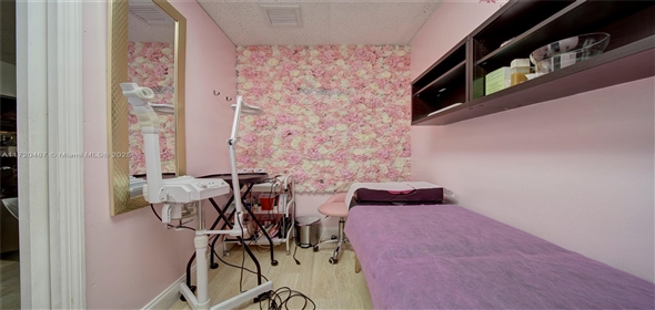 MIAMI Miami Florida, 33165 | Beauty Salon