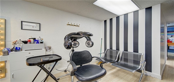 MIAMI Miami Florida, 33165 | Beauty Salon