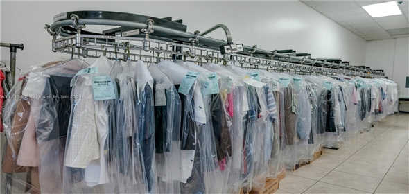 MIAMI Miami Florida, 33196 | beautiful dry clean and alteration