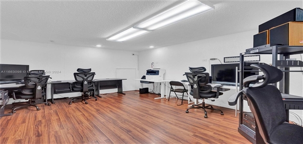 5701 NW 74th Ave Miami Florida, 33166 | Beautiful Broadcast Television ,Recording Studio