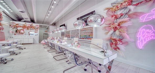 HIALEAH Hialeah Florida, 33018 | Beauty Nail Salon