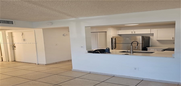 6555 W 26th Dr # 22-35 Hialeah Florida, 33016 | Beautiful Condo