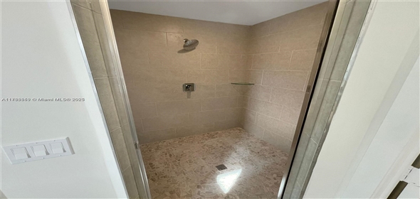 4236 NW 82nd Ave DORAL Doral Florida, 33166 | Amazing Townhouse