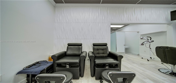 HIALEAH Hialeah Florida, 33015 | Beauty Salon