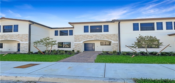 23415 SW 127th Pl Homestead Florida, 33032 | Beautiful Townhouse