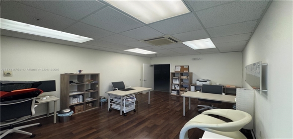 2061 NW 112th Ave # 141 Sweetwater Florida, 33172 | Beautiful Warehouse Office