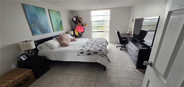 16851 NE 23rd Ave # A517 North Miami Beach Florida, 33160 | Cozy Condo