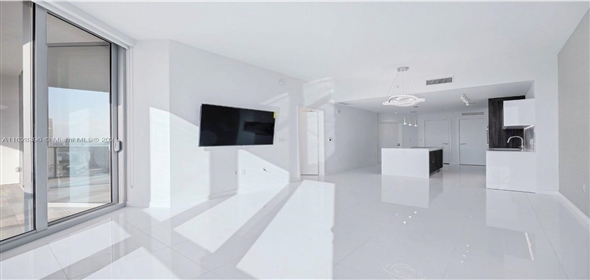 851 NE 1st Ave # 1506 Miami Florida, 33132 | Elegant and Modern Condo, with an Excellent Location