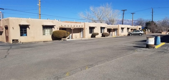 6851 4TH Street NW Albuquerque New Mexico, 87107 | El Camino Boutique Hotel