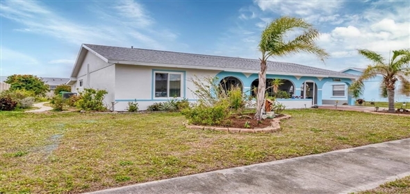 13559 Martha AVENUE Port Charlotte Florida, 33981 | Lovely 2-Bedroom, 2-Bath Home