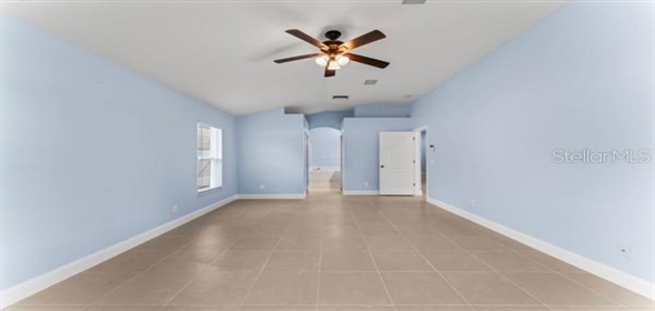 8512 CANTERBURY LAKE BOULEVARD Tampa Florida, 33619 | Beautiful Singlefamily