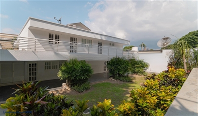 Spectacular Single Family Home