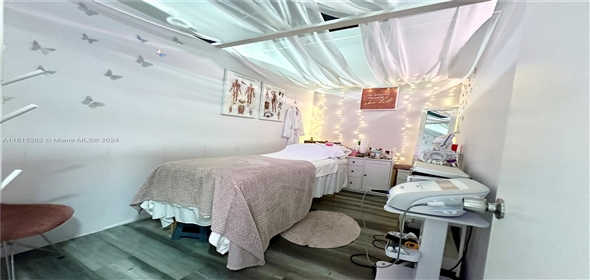 19790 W Dixie Hwy #304 Aventura Florida, 33180 | Beautiful Office