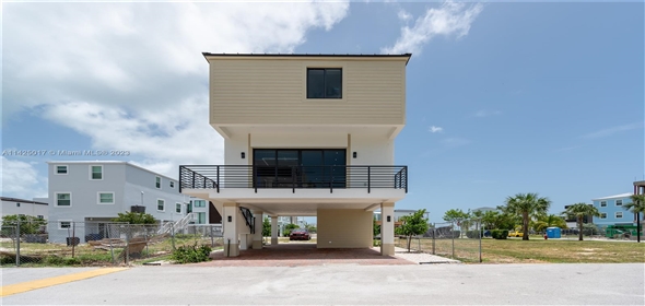 94825 S OVERSEAS HWY #51 , KEY LARGO OCEAN RESORT CO Cross Key Florida, 33037 | Spectacular Single Family Home