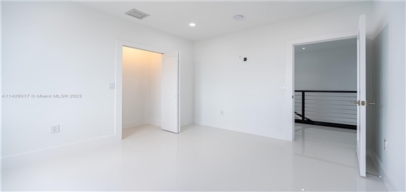 94825 S OVERSEAS HWY #51 , KEY LARGO OCEAN RESORT CO Cross Key Florida, 33037 | Spectacular Single Family Home