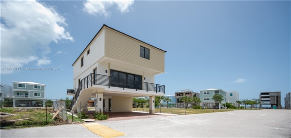 94825 S OVERSEAS HWY #51 , KEY LARGO OCEAN RESORT CO Cross Key Florida, 33037 | Spectacular Single Family Home