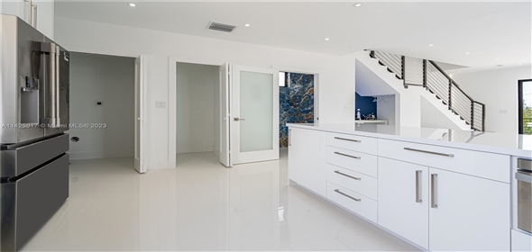 94825 S OVERSEAS HWY #51 , KEY LARGO OCEAN RESORT CO Cross Key Florida, 33037 | Spectacular Single Family Home