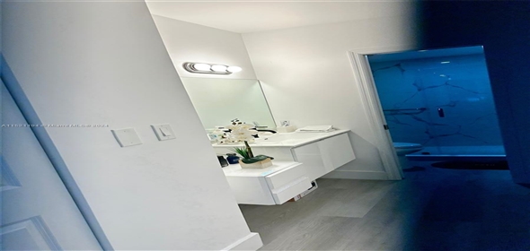 1980 S Ocean Dr # MZH Hallandale Beach Florida, 33009 | Sophisticated Single Family Home