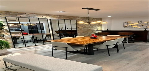1980 S Ocean Dr # MZH Hallandale Beach Florida, 33009 | Sophisticated Single Family Home
